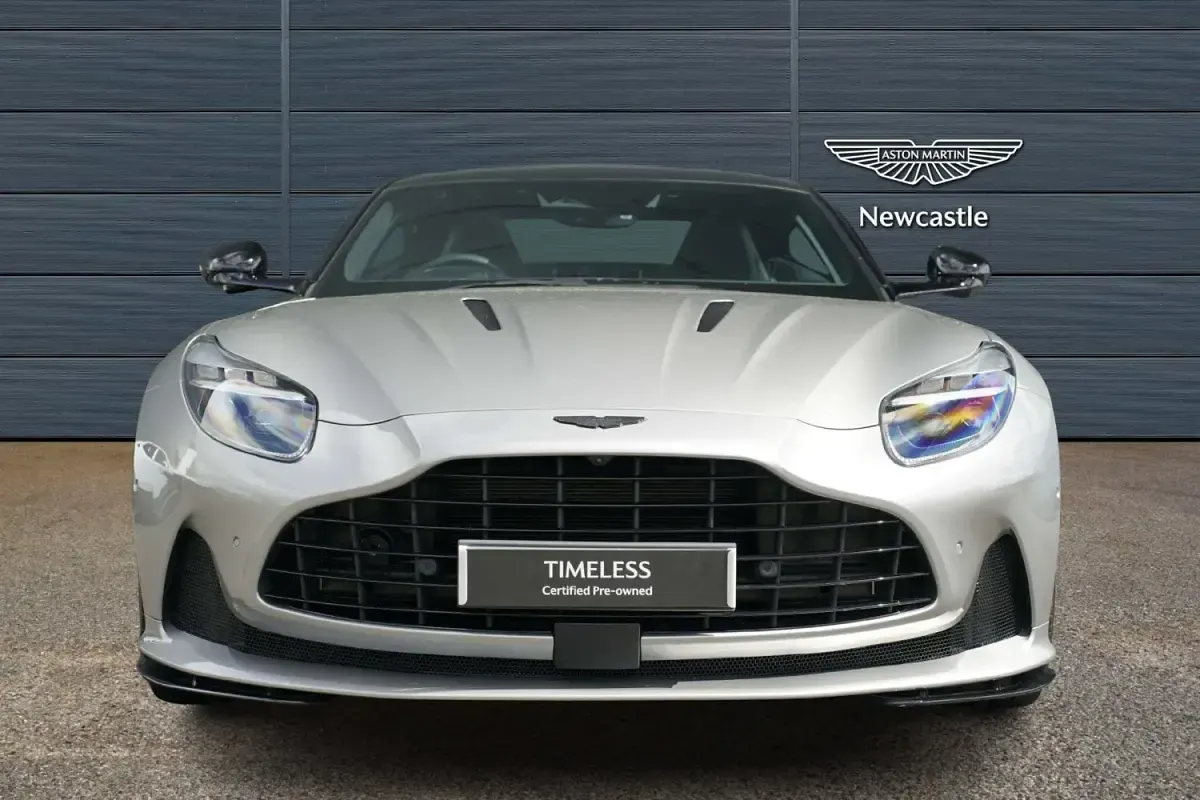 Used Aston Martin V8 680 HP (500 kW) 2025 Silver Coupe