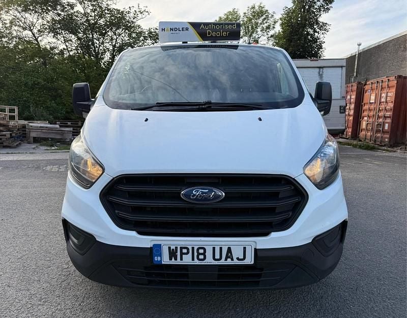 White Used 2018 Ford Transit Custom Van | £7,995 (Super price) - Image 1/4