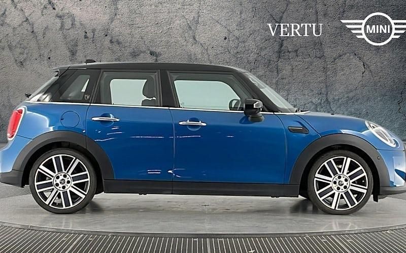 Used Mini Cooper Exclusive 136 HP (100 kW) 2022 Blue Hatchback
