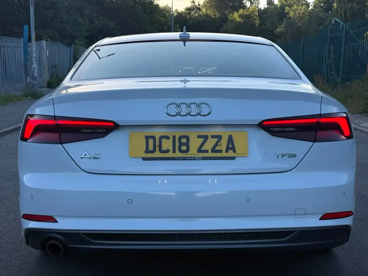 Used Audi A5 S-Line 150 HP (110 kW) 2018 White Coupe