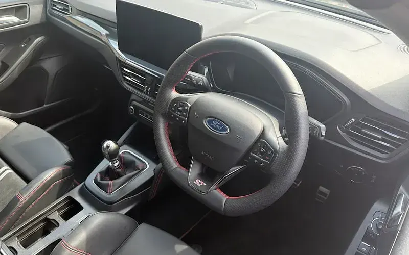 Used Ford Focus ST 280 HP (205 kW) 2023 Grey Estate