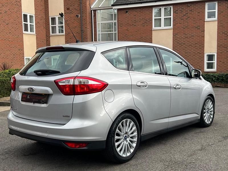 Begagnad Ford C-MAX Titanium 125 HK (91 kW) 2013 Silver Minibuss