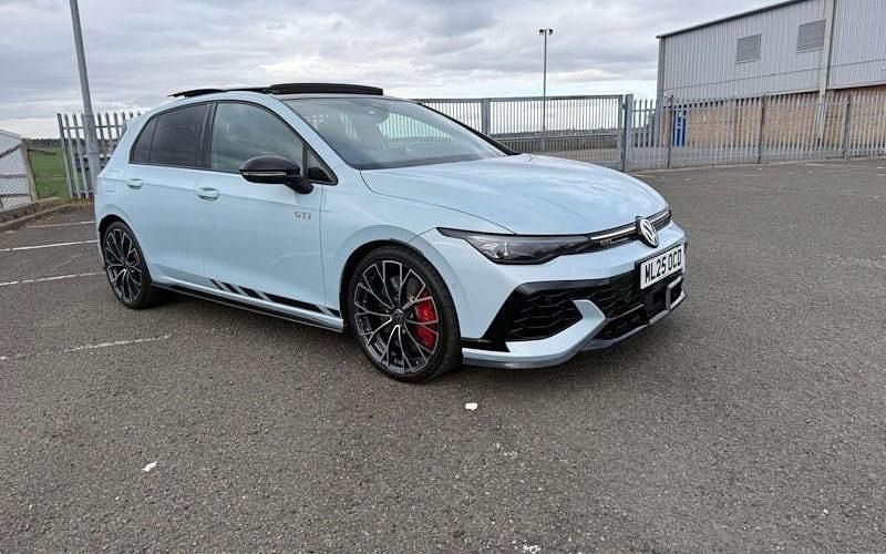 Used VW Golf VIII GTI 300 HP (220 kW) 2026 Hatchback