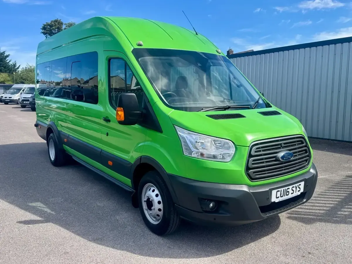 Used Ford Transit Trend 155 HP (114 kW) 2016 Green Sedan
