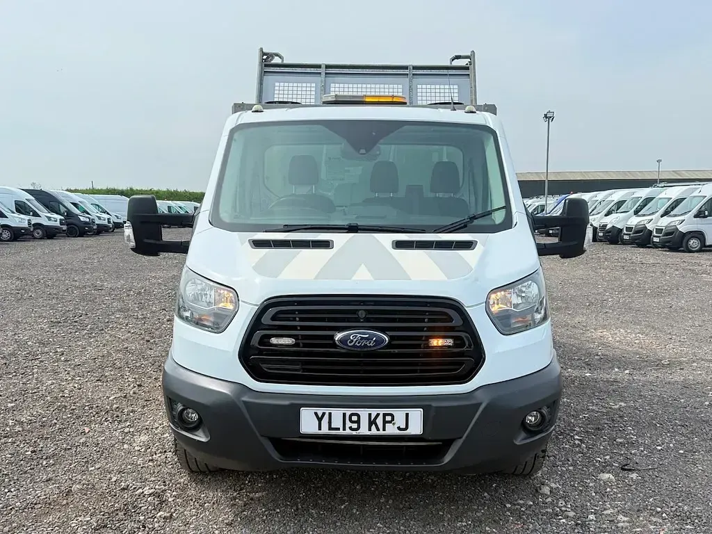 Usado Ford Transit 130 CV (95 kW) 2019 Blanco Descapotable