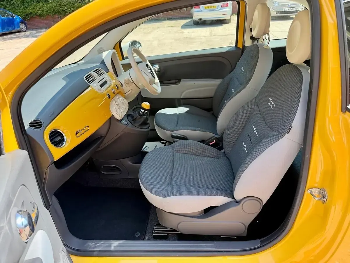 Used Fiat 500 69 HP (50 kW) 2015 Yellow Hatchback