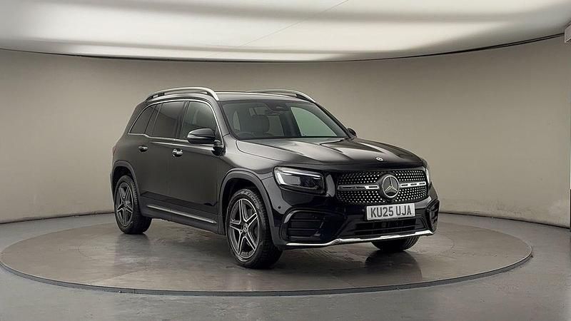 Cosmos black Used 2025 Mercedes GLB200 Executive SUV | £30,900 (Good price) - Image 1/4