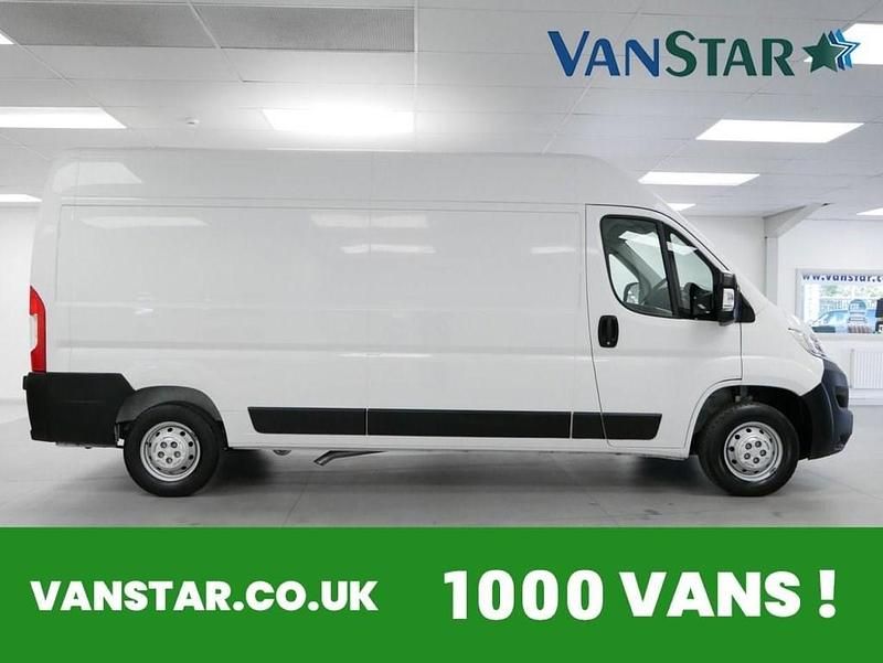 Used Citroën Relay 140 HP (102 kW) 2023 White Van