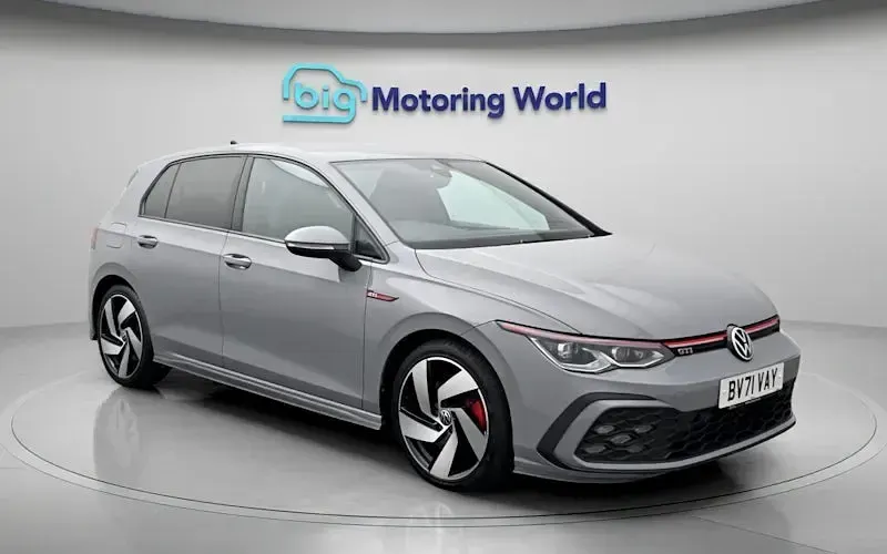Used VW Golf VIII GTI 245 HP (180 kW) 2024 Hatchback