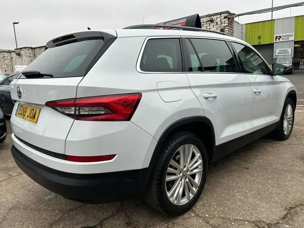 Used Skoda Kodiaq SE L 150 HP (110 kW) 2018 White SUV