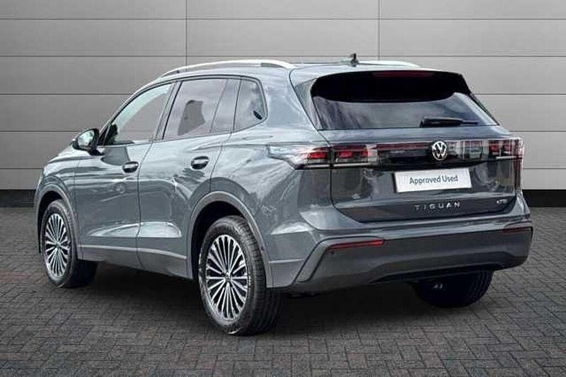 Used VW Tiguan Match 150 HP (110 kW) 2025 Grey SUV