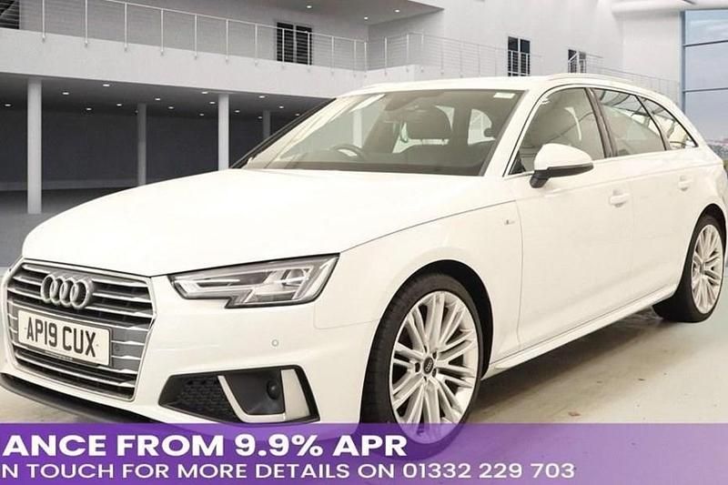 Used Audi A4 S-Line 150 HP (110 kW) 2019 White Estate