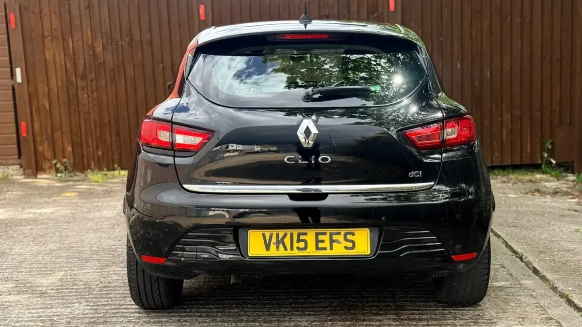 Używany Renault Clio IV Dynamique 90 KM (66 kW) 2015 Czarny Hatchback
