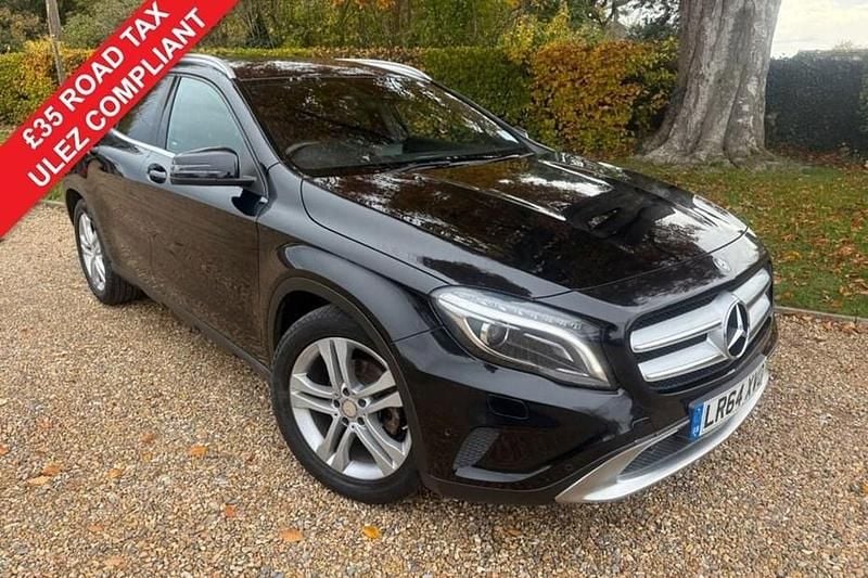 Black Used 2014 Mercedes GLA200 SE SUV | £10,350 (Fair price) - Image 1/1