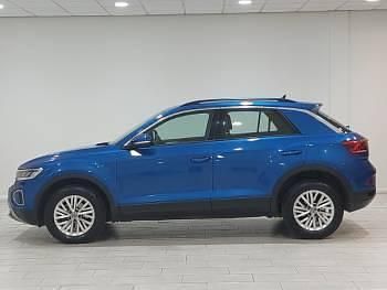 Used VW T-Roc Life 150 HP (110 kW) 2023 Blue SUV