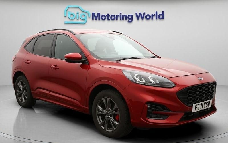 Used Ford Kuga ST-Line 224 HP (164 kW) 2020 Red SUV