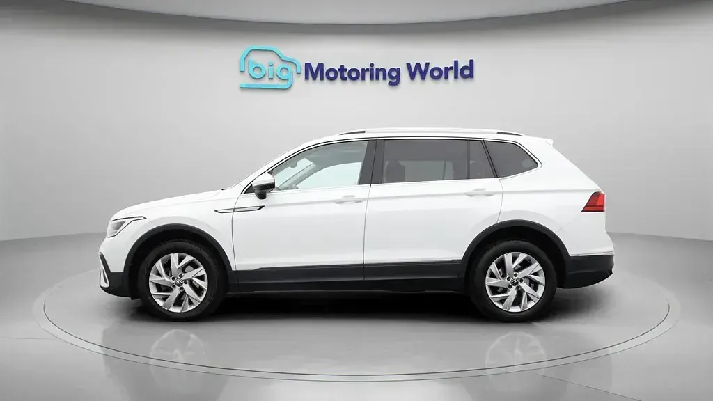 Używany VW Tiguan S 150 KM (110 kW) 2022 Biały SUV