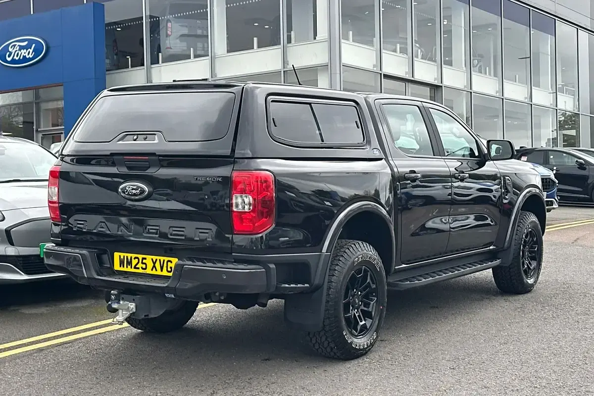 Used Ford Ranger Tremor 205 HP (150 kW) 2026 Agate black (metallic paint) Pickup