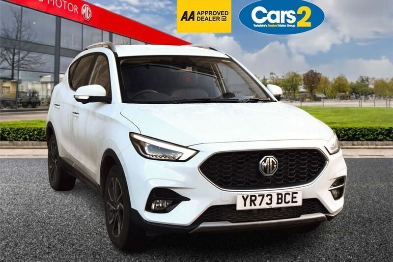 White Used 2023 MG ZS Exclusive Sedan | £14,990 (Fair price) - Image 1/4