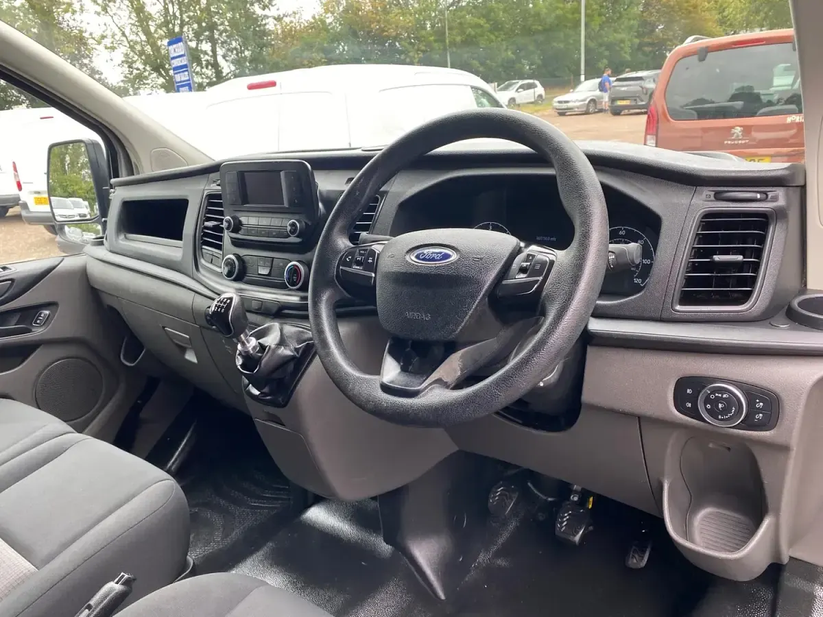 Used Ford Transit Custom 2021 White Van