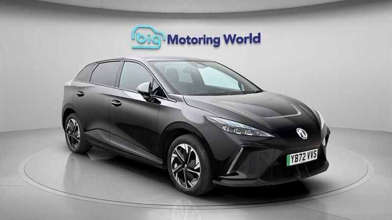 Used MG MG4 EV Trophy 2022 Black Hatchback