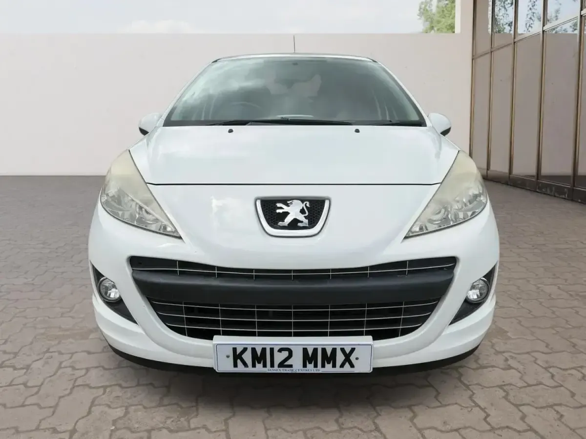 Używany Peugeot 207 Sportium 2012 Biały Hatchback