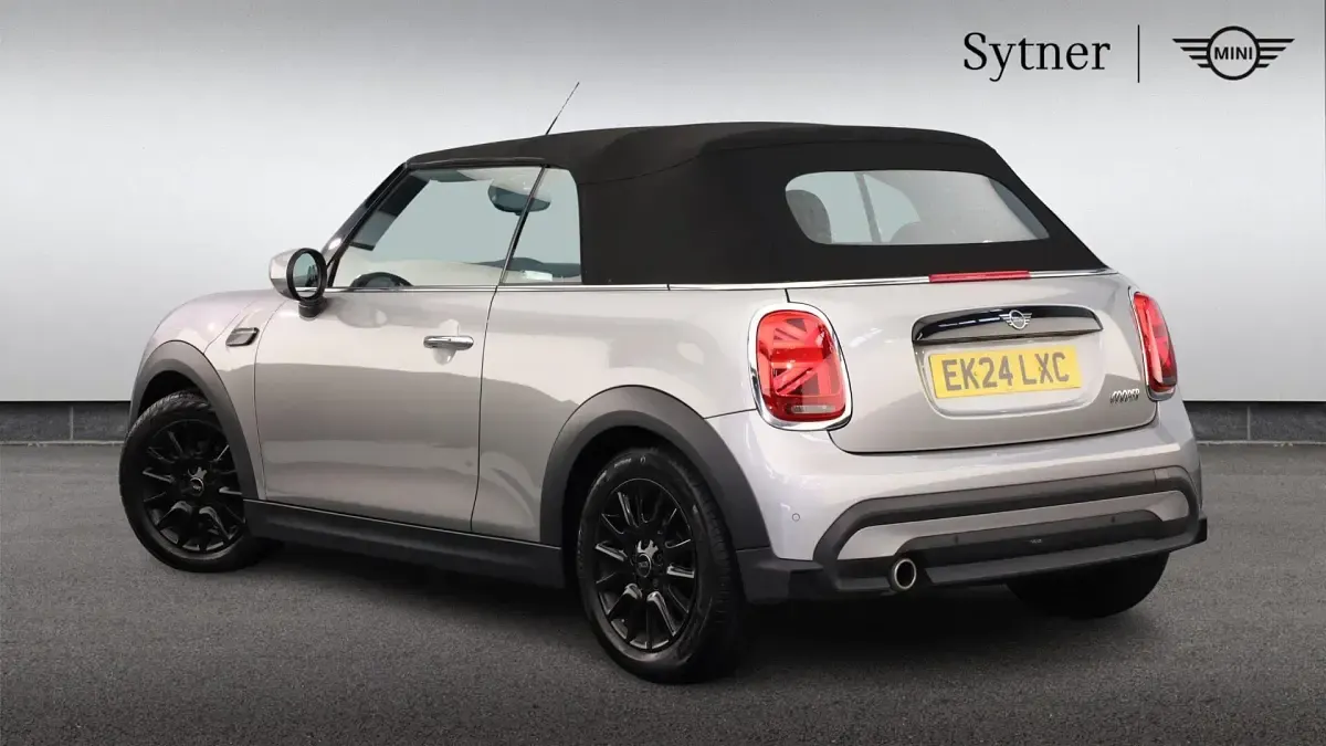 Used Mini Cooper Cabriolet Classic 134 HP (98 kW) 2024 Silver Cabriolet