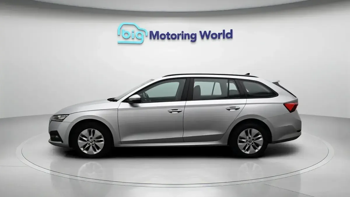 Used Skoda Octavia SE Technology 2023 Silver Estate