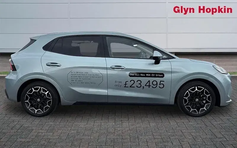 New MG MG4 EV 117 kW (160 HP) 2026 Hatchback