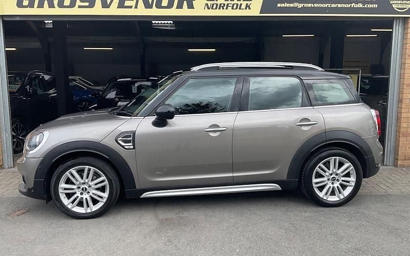 Używany Mini Cooper D Exclusive 150 KM (110 kW) 2020 Hatchback