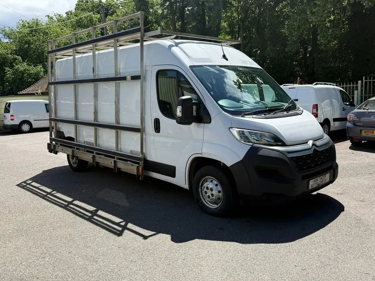 Used Citroën Relay 140 HP (102 kW) 2022 White Van