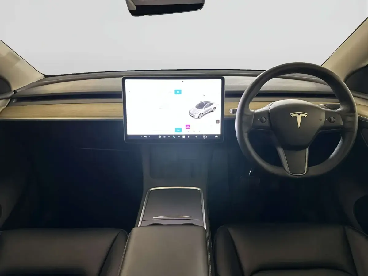 Usado Tesla Model Y Long Range AWD 282 kW (384 HP) 2023 Branco SUV