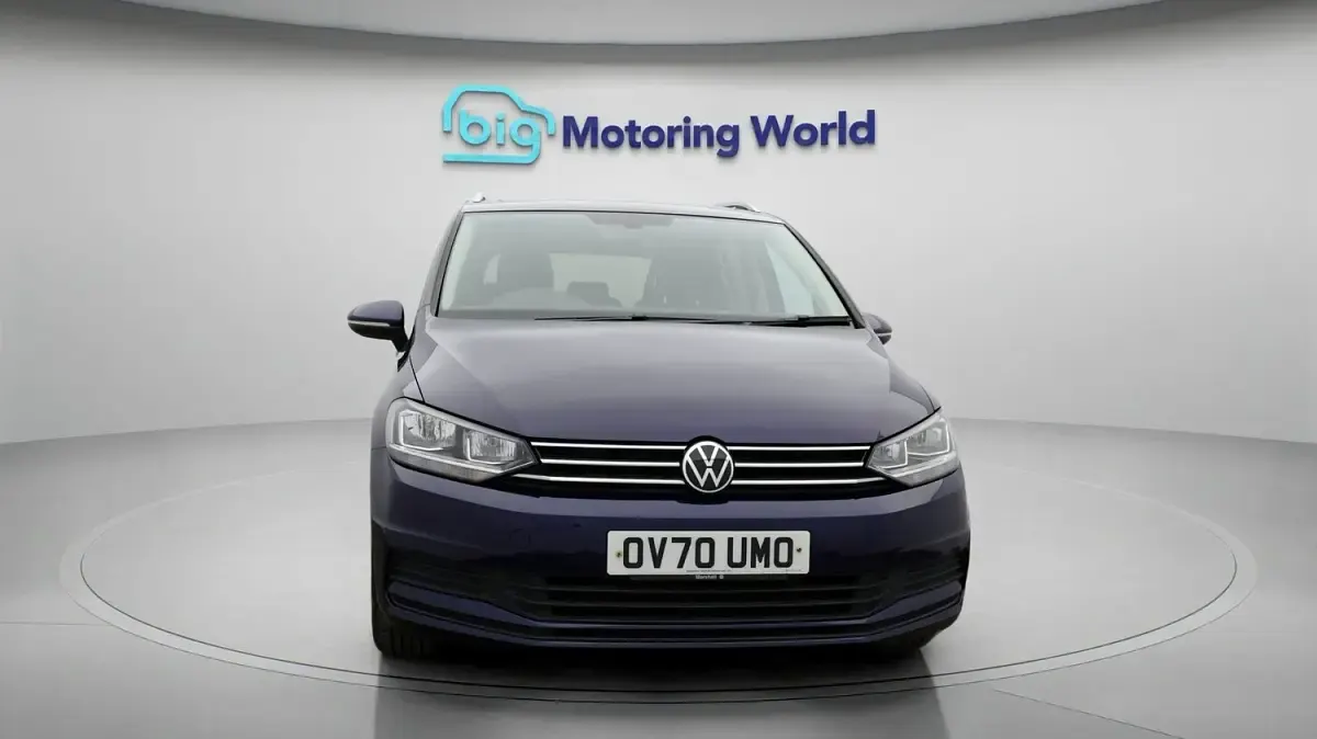 Used VW Touran Family 148 HP (108 kW) 2020 Blue MPV