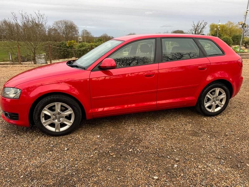 Used Audi A3 Sportback 102 HP (75 kW) 2009 Red Hatchback