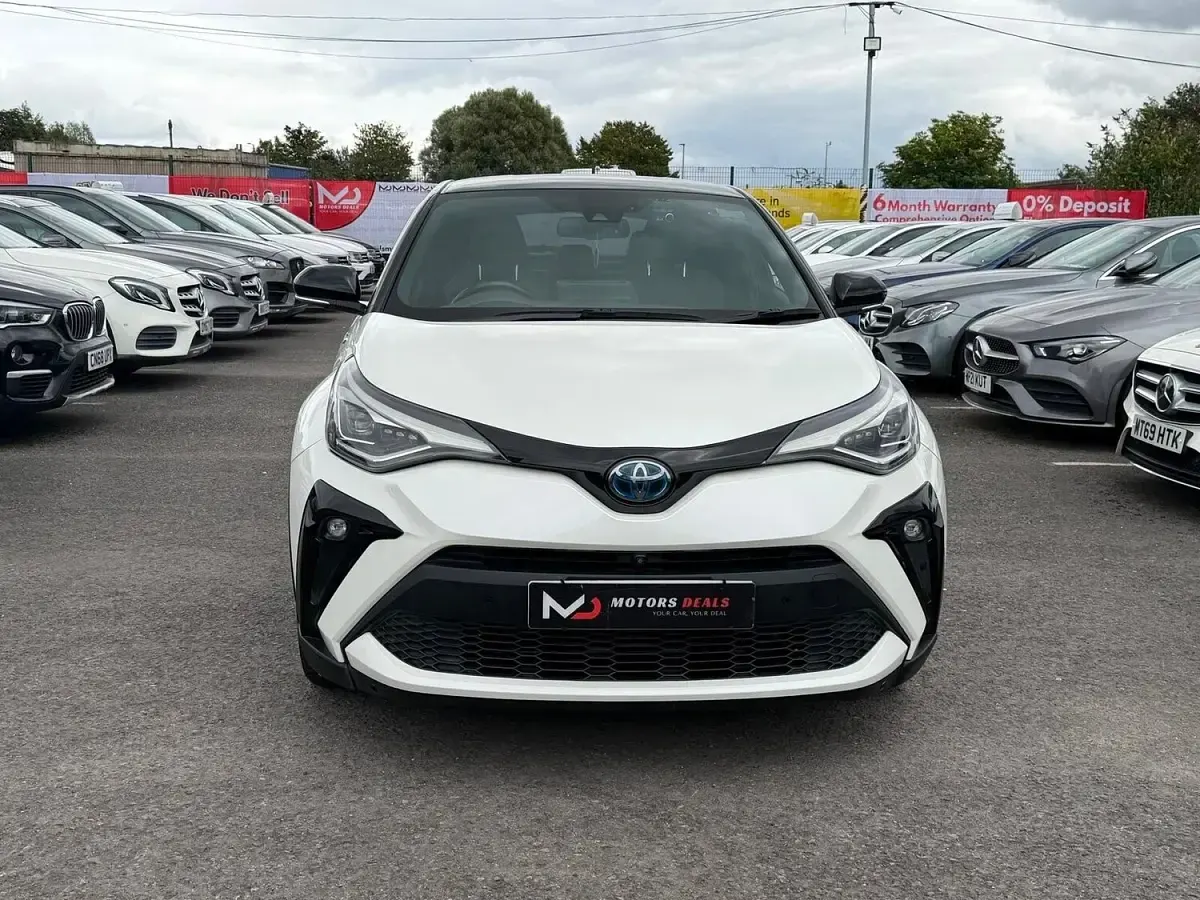 Used Toyota C-HR Design 140 HP (102 kW) 2020 White SUV