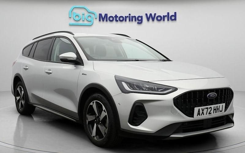 Silver Used 2023 Ford Focus Active Estate | £16,900 (Good price) - Image 1/4