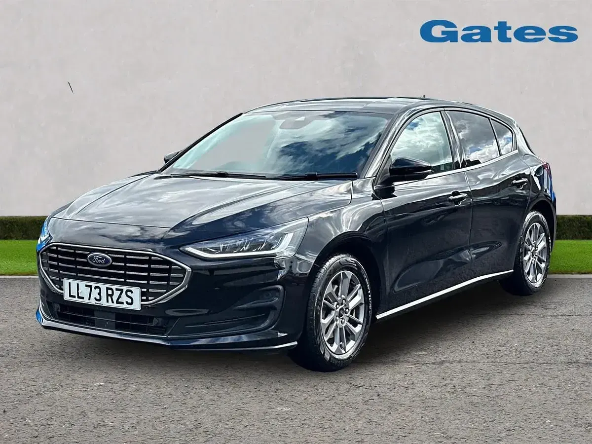 Used Ford Focus Titanium 125 HP (91 kW) 2023 Black Hatchback