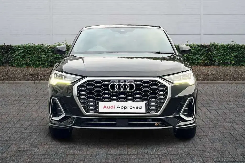 Used Audi Q3 S-Line 150 HP (110 kW) 2022 Black SUV
