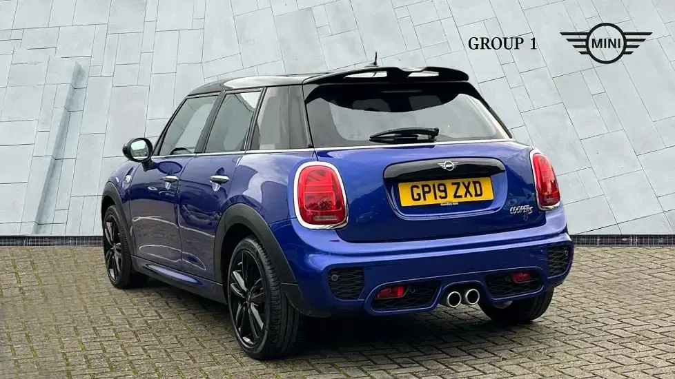 Usado Mini Cooper S Hatch 192 HP (141 kW) 2019 Azul Citadino