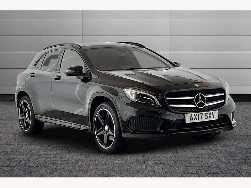 Black Used 2017 Mercedes GLA220 AMG line SUV | £15,490 (Fair price) - Image 1/2
