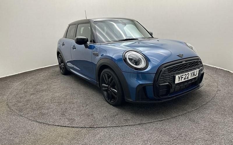 Usado Mini Cooper Hatch 136 HP (100 kW) 2022 Citadino