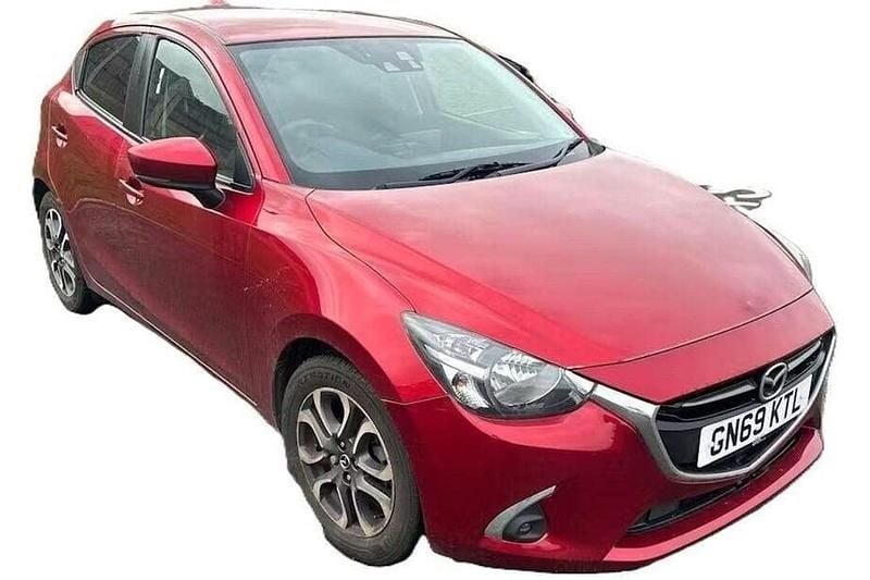 Used Mazda 2 Inclusive 90 HP (66 kW) 2019 Red Hatchback