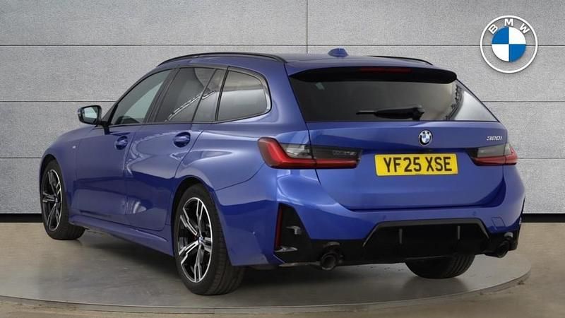 Used BMW 320 M Sport 181 HP (133 kW) 2025 Blue Estate