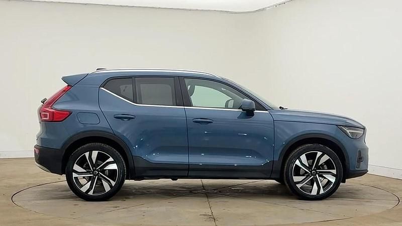 Used Volvo XC40 Ultra 161 HP (118 kW) 2025 Blue SUV
