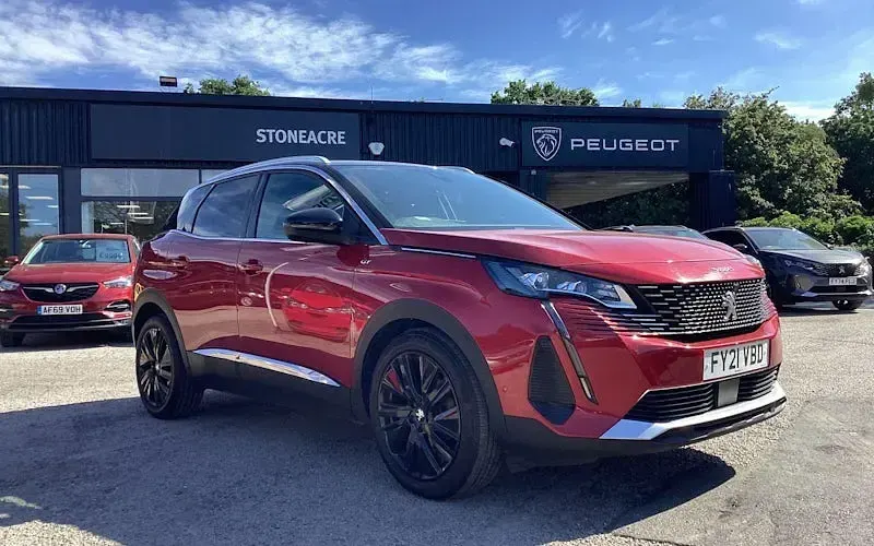 Used Peugeot 3008 Premium 131 HP (96 kW) 2022 SUV