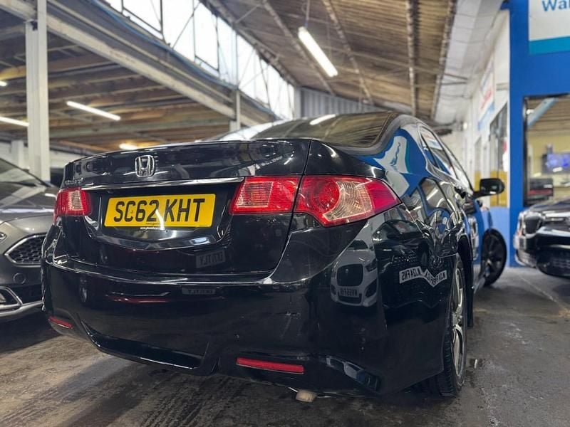 Used Honda Accord ES 150 HP (110 kW) 2013 Black Sedan