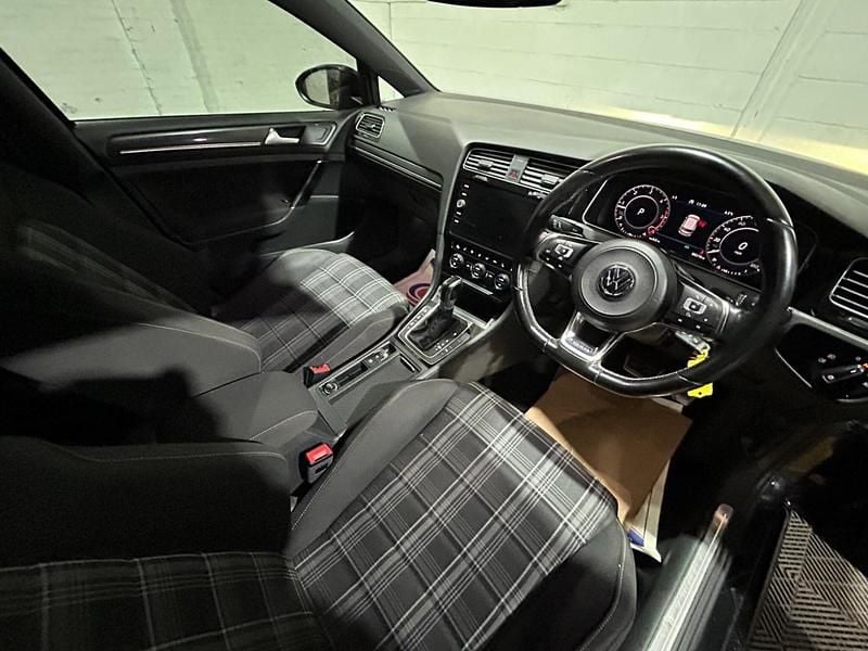 Used VW Golf VII GTD 184 HP (135 kW) 2018 Black Hatchback