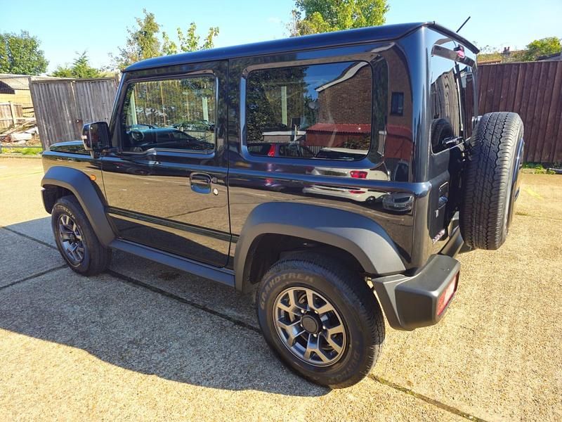 Ny Suzuki Jimny 2025 Svart SUV