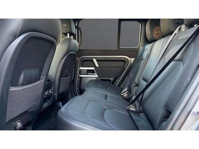 Used Land Rover Defender SE Dynamic 249 HP (183 kW) 2023 Grey SUV