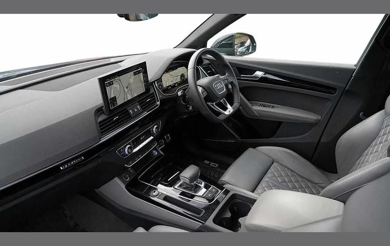 Used Audi Q5 Sportback Comfort 261 HP (191 kW) 2022 Blue SUV